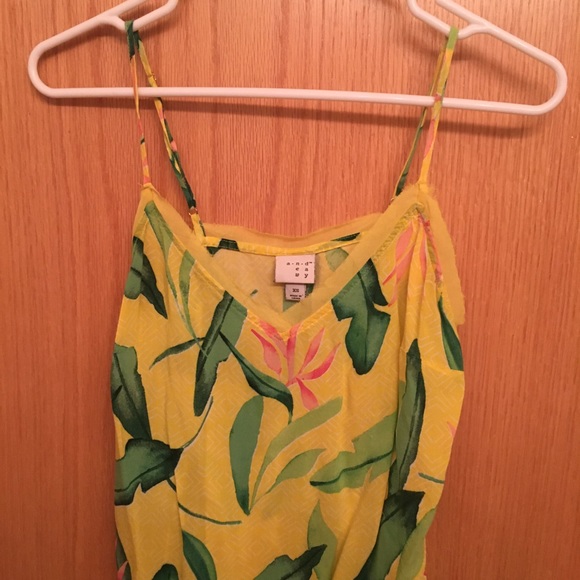 a new day Tops - Floral Crop Tank